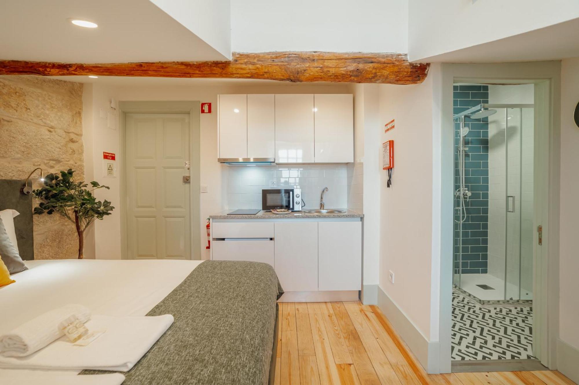 Downtown Suites By Vacationy Porto Exterior photo
