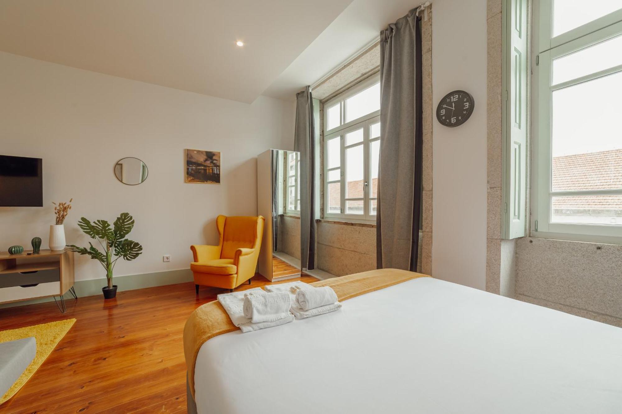 Downtown Suites By Vacationy Porto Exterior photo