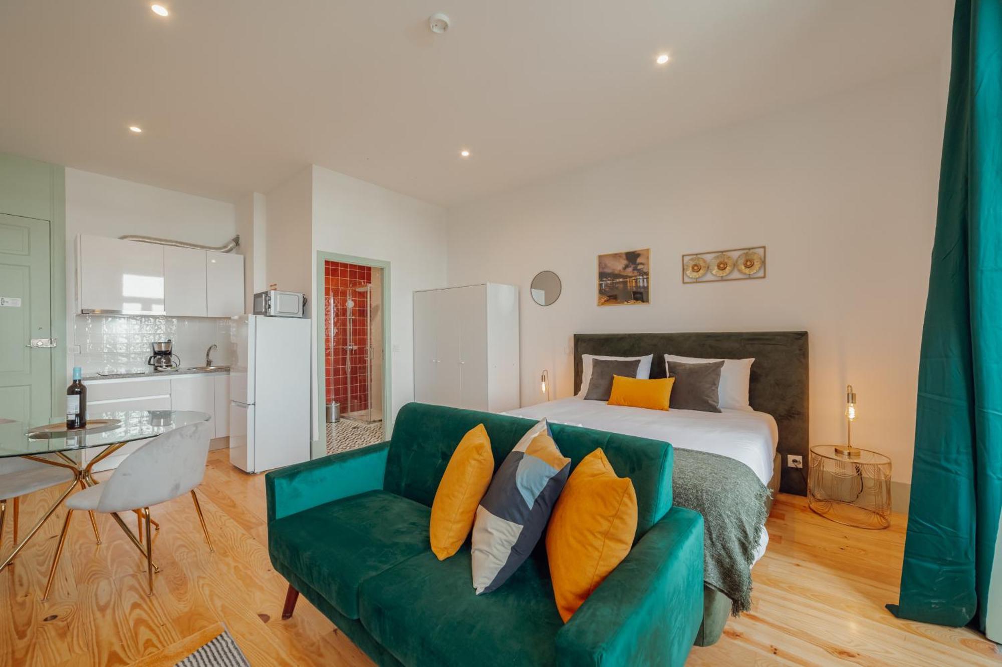 Downtown Suites By Vacationy Porto Exterior photo
