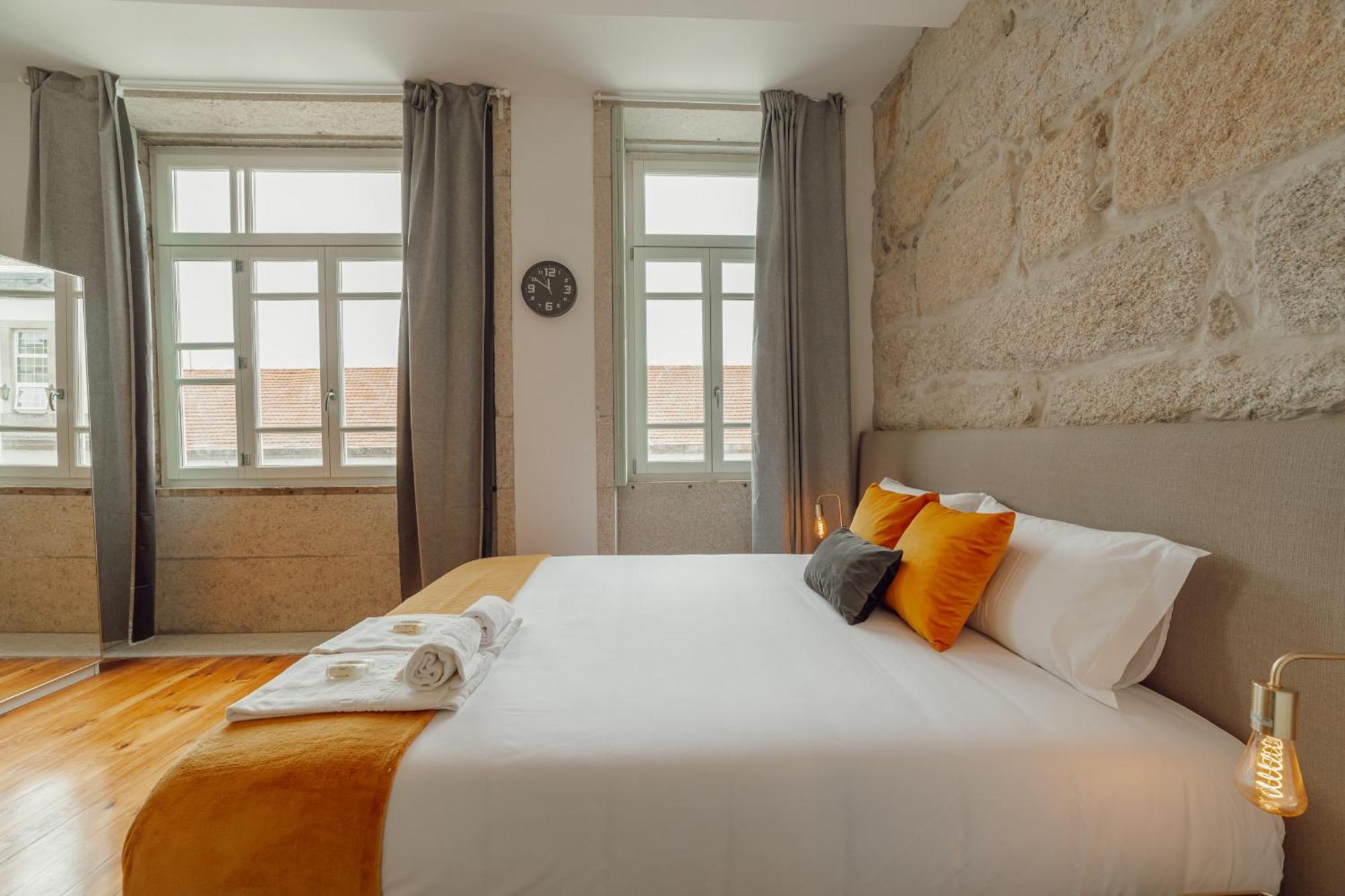 Downtown Suites By Vacationy Porto Exterior photo