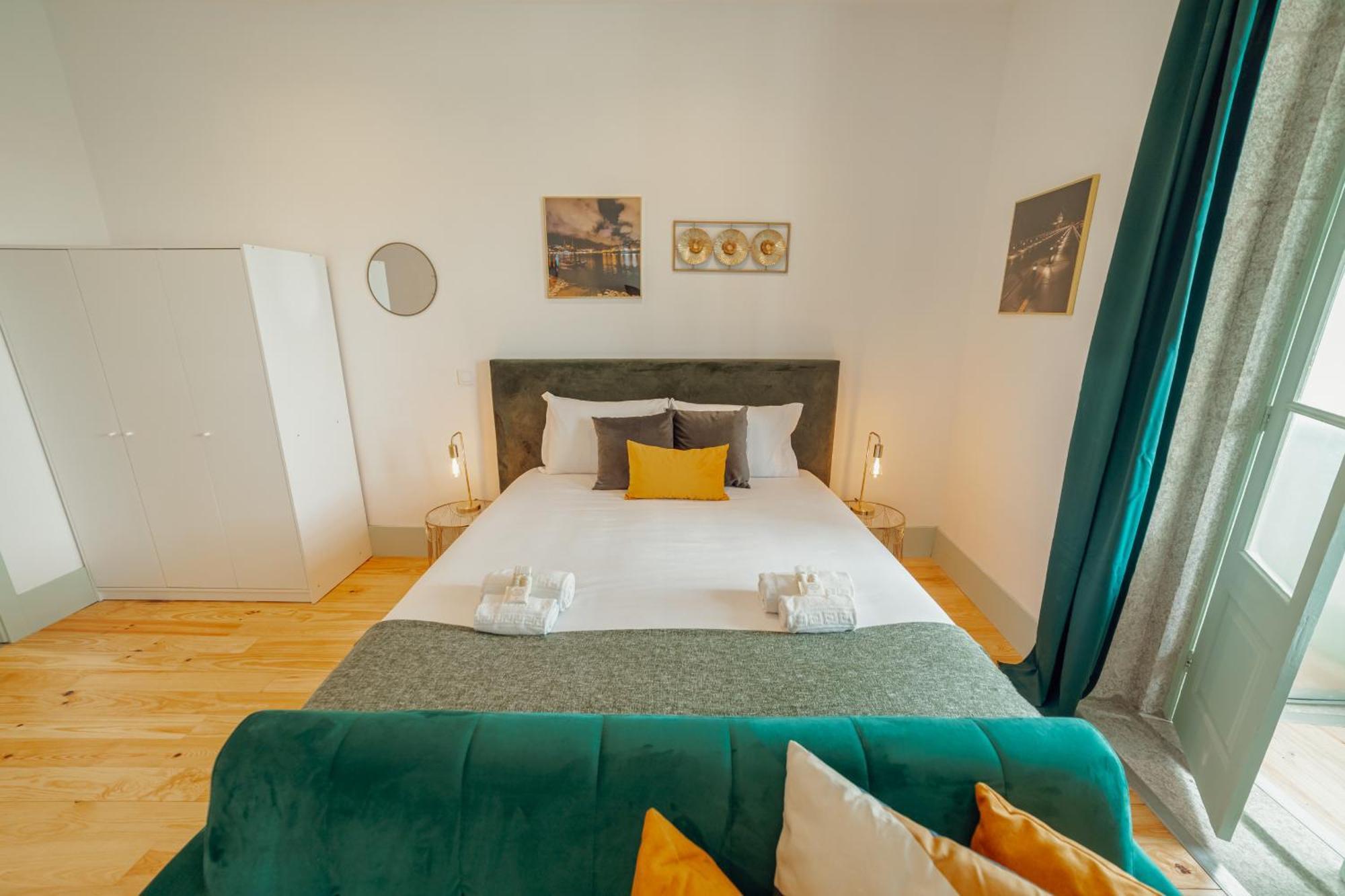 Downtown Suites By Vacationy Porto Exterior photo